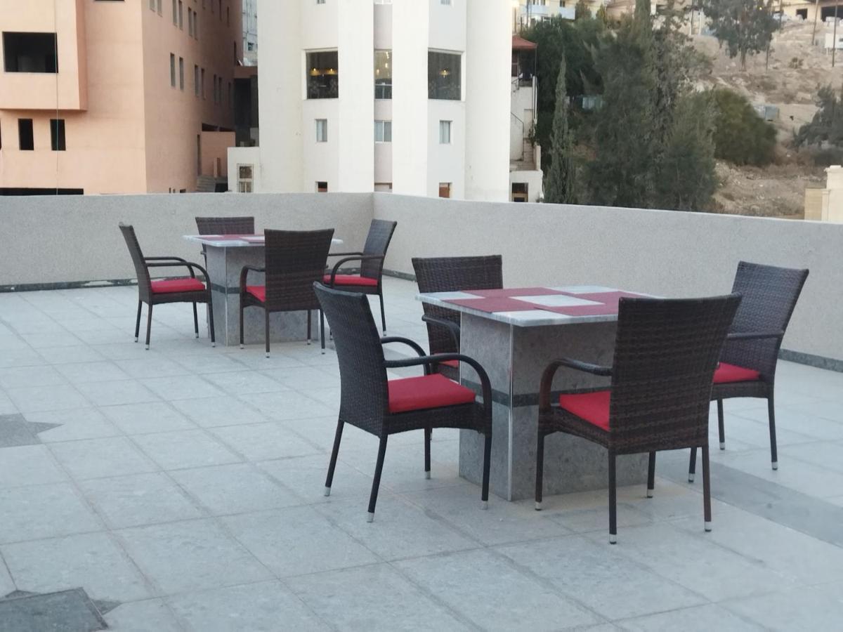 Petra Agora Hotel 瓦迪穆萨 外观 照片
