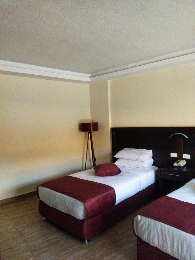 Petra Agora Hotel 瓦迪穆萨 外观 照片